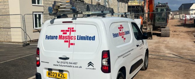 Mastic Man Reading